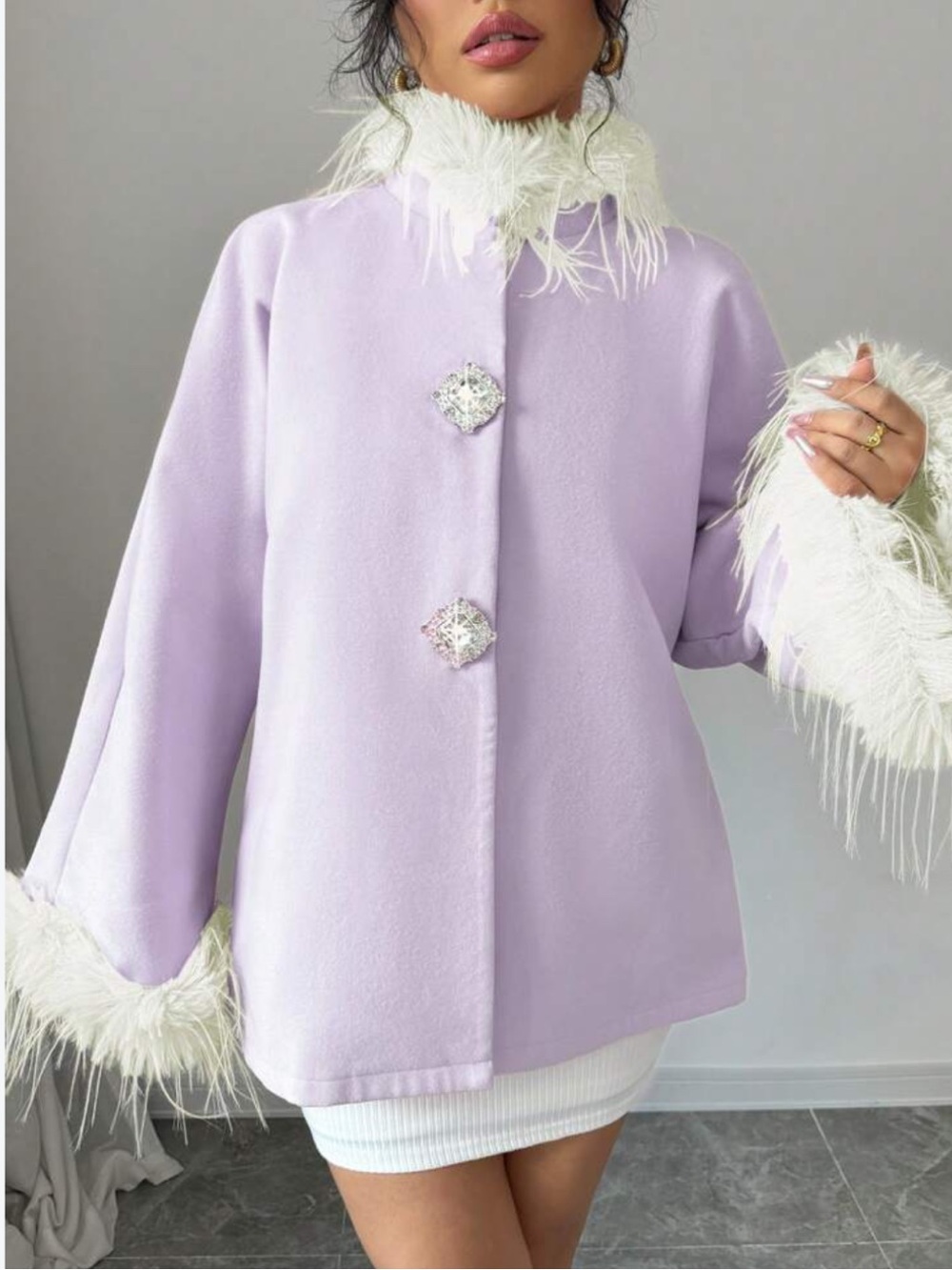 Elegance Flare Sleeve Lavender Swing Cape Jacket with Faux Fur Trim & Rhinestone